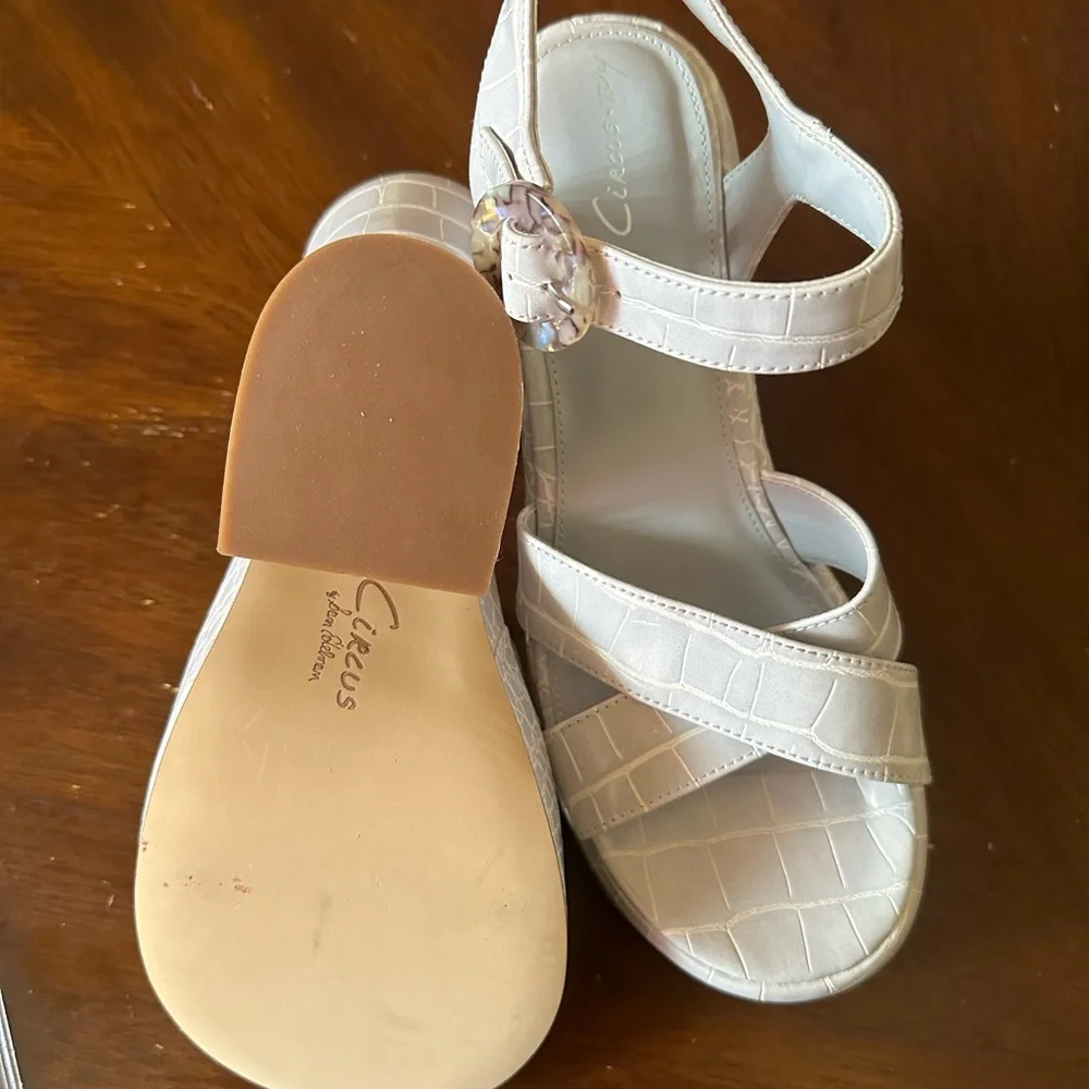 Circus by Sam Edelman Cream Croc-Embossed Wedge Sandals